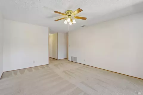 Living - 331 E Pacific Ave, Fairfield, CA 94533 photo 6 of 16