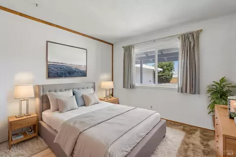 Bedroom - 331 E Pacific Ave, Fairfield, CA 94533 photo 1 of 10