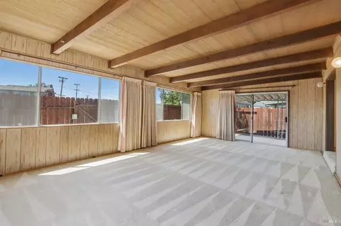 Living - 331 E Pacific Ave, Fairfield, CA 94533 photo 16 of 16