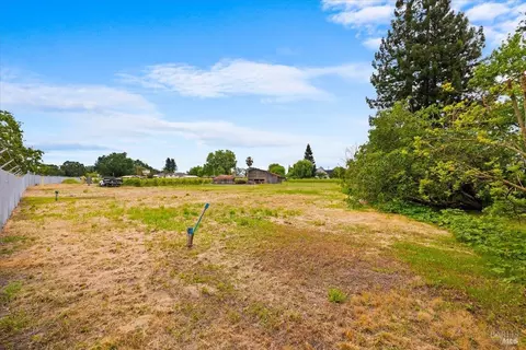 1187 Hart Ln, Fulton, CA 95439 photo 6