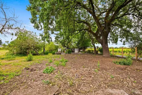 1187 Hart Ln, Fulton, CA 95439 photo 4