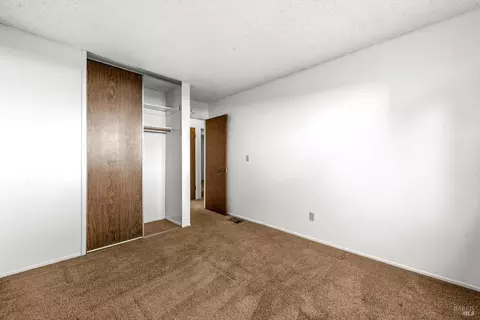 Bedroom - 3012 Chestnut Ct, Fairfield, CA 94533 photo 9 of 9