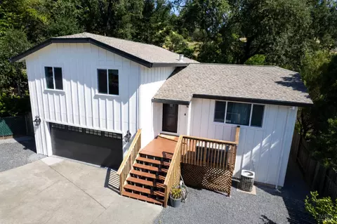 26 Foster Ct, Cloverdale, CA 95425