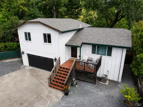 26 Foster Ct, Cloverdale, CA 95425