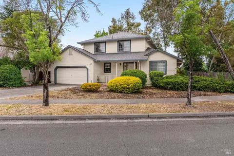 2319 Jennings Ave, Santa Rosa, CA 95401