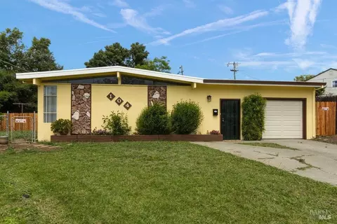 104 Wedgewood Ct, Vallejo, CA 94591