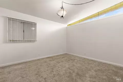 Bedroom - 104 Wedgewood Ct, Vallejo, CA 94591 photo 3 of 4