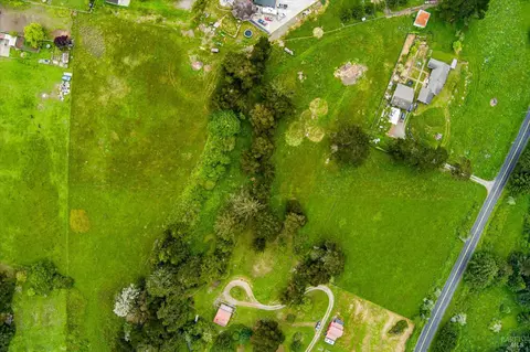 View/Area - 6483 Rohnerville Rd, Hydesville, CA 95547 photo 12 of 14