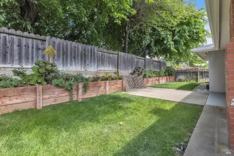 Exterior - 2506 Ramsay Way, Fairfield, CA 94534 photo 4 of 8