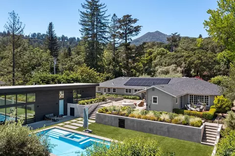 33 Rancheria Rd, Kentfield, CA 94904