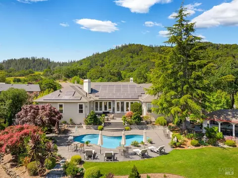 4588 Bennett Valley Rd, Santa Rosa, CA 95404