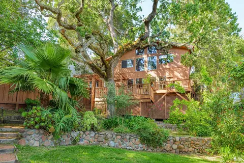 21 Woods St, San Rafael, CA 94901