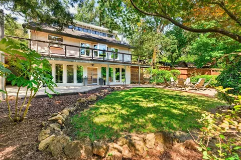 364 College Ave, Angwin, CA 94508