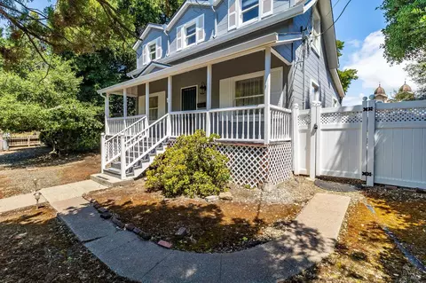 Exterior - 445 E H St, Benicia, CA 94510 photo 4 of 11