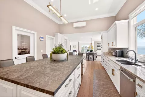 Kitchen - 98 Harrison Ave, Sausalito, CA 94965 photo 5 of 5