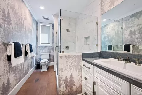 Bath - 98 Harrison Ave, Sausalito, CA 94965 photo 5 of 5