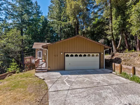 Exterior - 1615 Buckeye Rd, Willits, CA 95490 photo 4 of 4