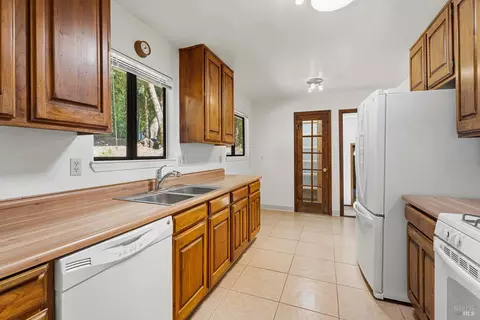 Kitchen - 1615 Buckeye Rd, Willits, CA 95490 photo 1 of 3