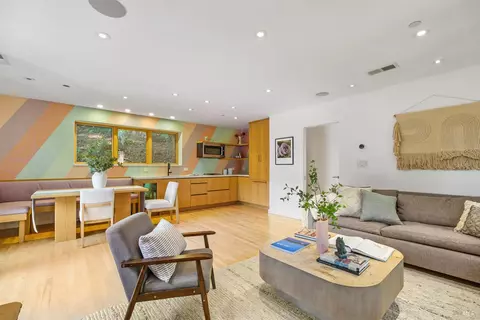 Living - 655 Edgewood Ave, Mill Valley, CA 94941 photo 6 of 6