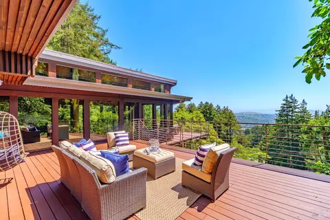 Exterior - 655 Edgewood Ave, Mill Valley, CA 94941 photo 4 of 16