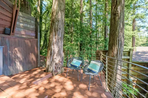 Exterior - 655 Edgewood Ave, Mill Valley, CA 94941 photo 14 of 16
