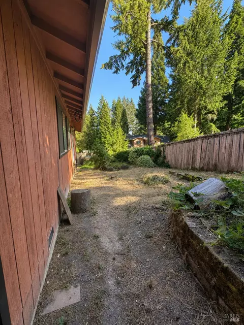 24066 Tulip Dr, Willits, CA 95490 photo 14
