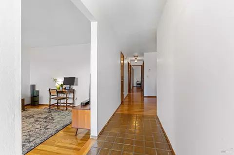 Entry Way - 2275 Cambridge Dr, Fairfield, CA 94533 photo 1 of 1