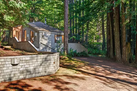 37250 Schooner Dr, The Sea Ranch, CA 95497