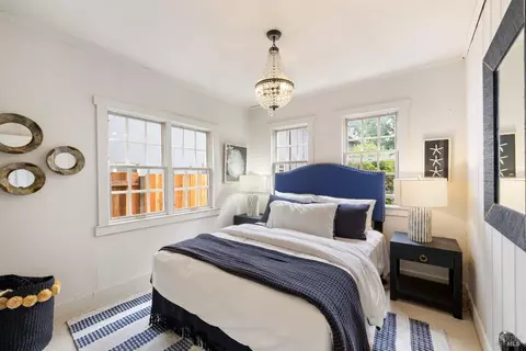 Bedroom - 230 Pine Ave, Sonoma, CA 95476 photo 1 of 3