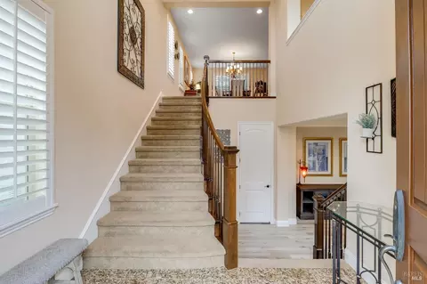 Entry Way - 612 Via De Bella, Fairfield, CA 94534 photo 3 of 24