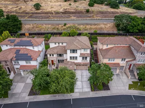 View/Area - 612 Via De Bella, Fairfield, CA 94534 photo 1 of 11
