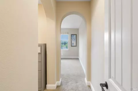 Entry Way - 612 Via De Bella, Fairfield, CA 94534 photo 16 of 22