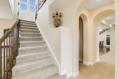 Entry Way - 612 Via De Bella, Fairfield, CA 94534 photo 11 of 22
