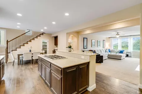 Entry Way - 612 Via De Bella, Fairfield, CA 94534 photo 16 of 24