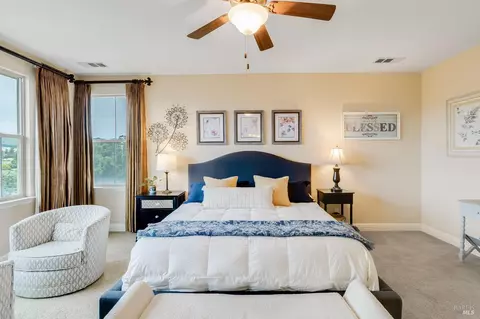 Bedroom - 612 Via De Bella, Fairfield, CA 94534 photo 6 of 6