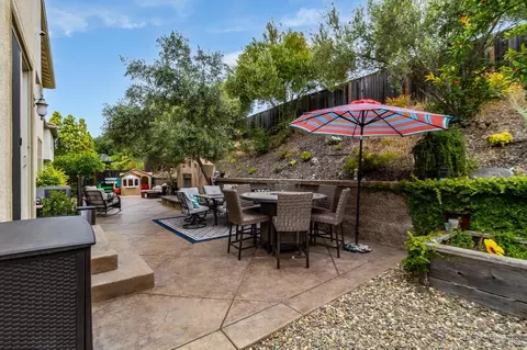 Exterior - 612 Via De Bella, Fairfield, CA 94534 photo 8 of 14