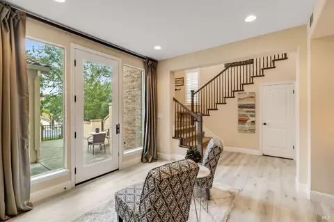 Entry Way - 612 Via De Bella, Fairfield, CA 94534 photo 6 of 22