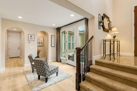 Entry Way - 612 Via De Bella, Fairfield, CA 94534 photo 8 of 22