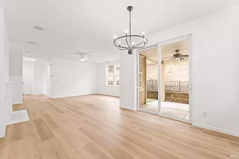Living - 8364 Bennington Ct, Vallejo, CA 94591 photo 8 of 9