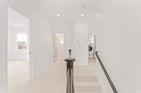 Entry Way - 8364 Bennington Ct, Vallejo, CA 94591 photo 5 of 7