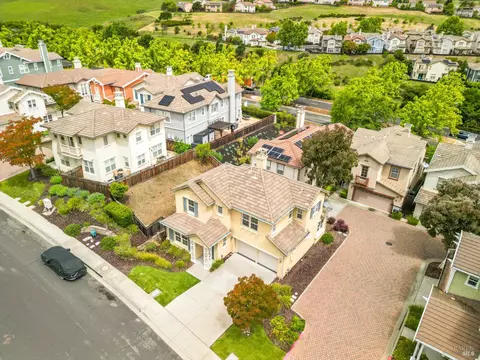 View/Area - 8364 Bennington Ct, Vallejo, CA 94591 photo 5 of 8