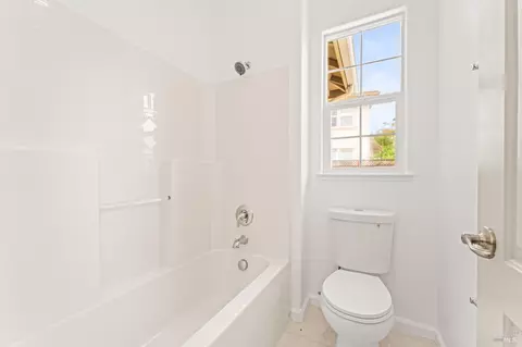 Bath - 8364 Bennington Ct, Vallejo, CA 94591 photo 7 of 7