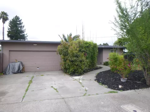 231 Peach St, Santa Rosa, CA 95407