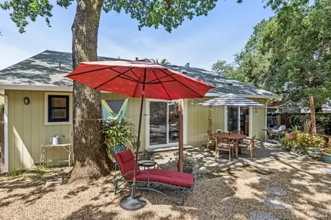 Exterior - 106 Hooker Ave, Sonoma, CA 95476 photo 8 of 20