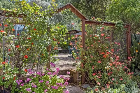 Exterior - 106 Hooker Ave, Sonoma, CA 95476 photo 12 of 20