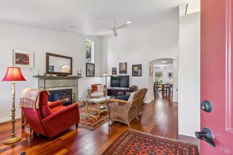 Entry Way - 106 Hooker Ave, Sonoma, CA 95476 photo 1 of 1