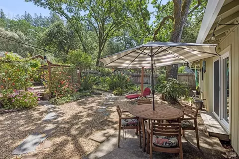 Exterior - 106 Hooker Ave, Sonoma, CA 95476 photo 10 of 20