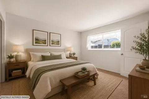 Bedroom - 213 Hemlock St, Vacaville, CA 95688 photo 1 of 8
