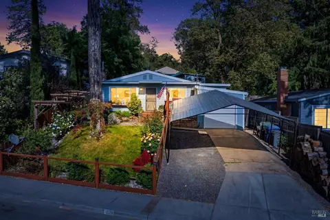 1229 Magnolia St, Willits, CA 95490