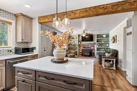 Kitchen - 1229 Magnolia St, Willits, CA 95490 photo 3 of 7